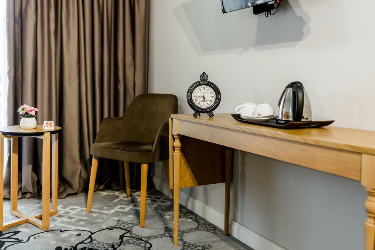 Rasta Boutique Hotel Meidan Tbilisi Bagian luar foto