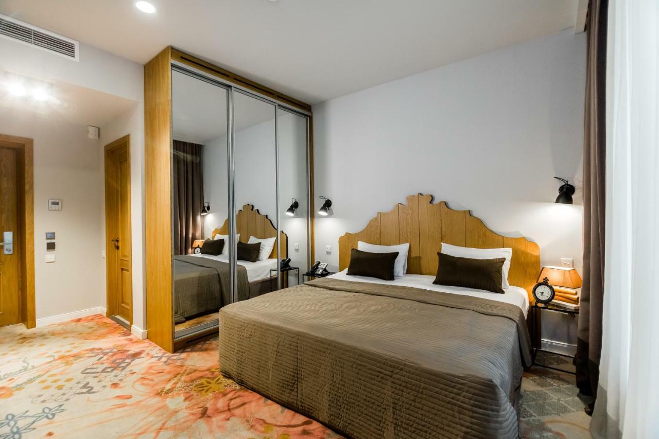 Rasta Boutique Hotel Meidan Tbilisi Bagian luar foto